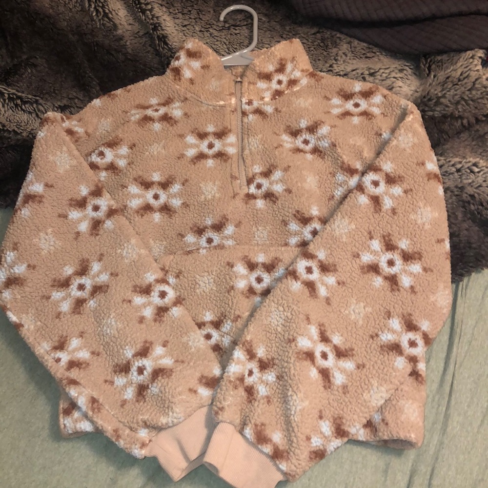 COZIE size small cropped sherpa